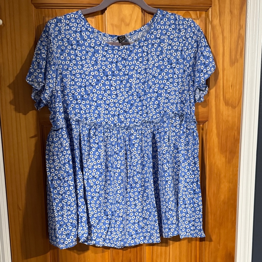 SHEIN Blue and White Floral Blouse